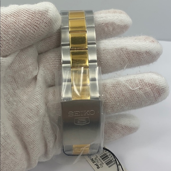 Seiko gold tone automatic day date watch SNKP14K1 - Picture 4 of 6